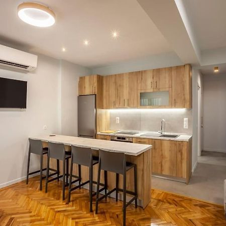 Karolou Ntil- Ground Floor Suite Солун Екстериор снимка